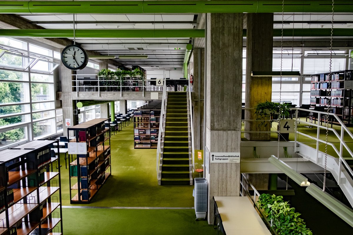 English-Taught or German-Taught? Choosing the Language of Your Degree